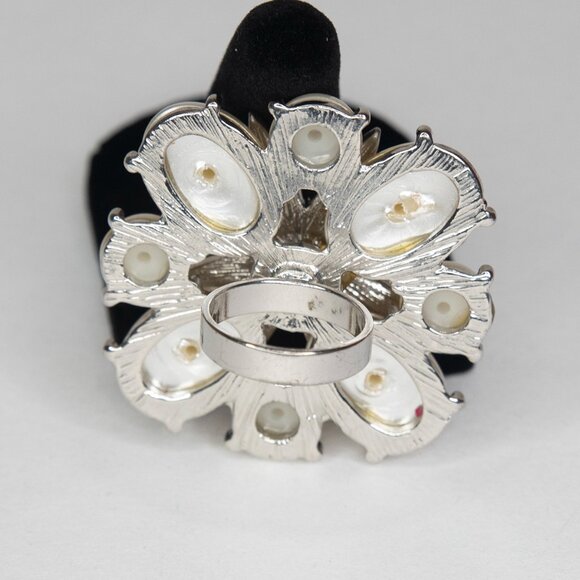 Fashion Ring Size 5 Faux Pearls‎ Faux Diamonds Star Design Faux Silver Band - Picture 9 of 13